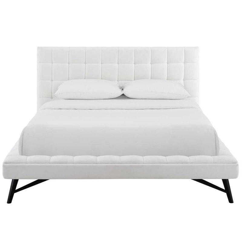 Pemberly Row Biscuit Tufted Velvet Queen Platform Bed in White