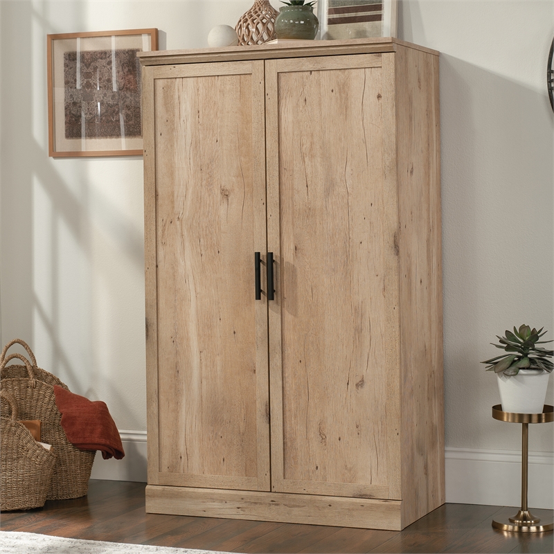 Pemberly Row Contemporary Engineered Wood Storage Cabinet in Prime Oak