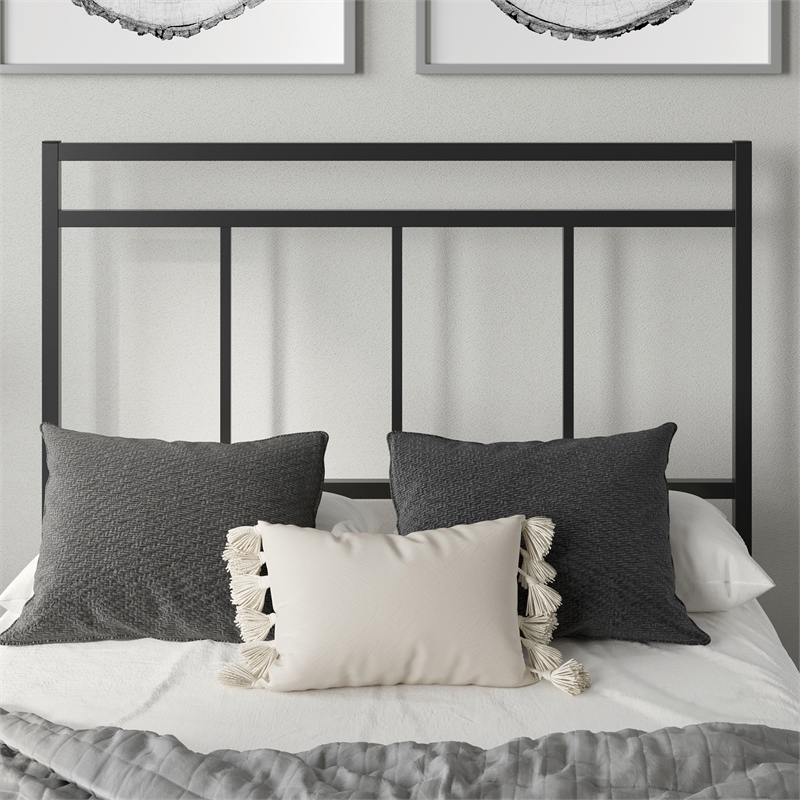 Pemberly Row Contemporary Metal Twin Platform Bed in Black Finish