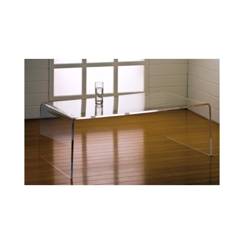 Pemberly Row Pure Decor Lucite and Acrylic Coffee Table in Clear