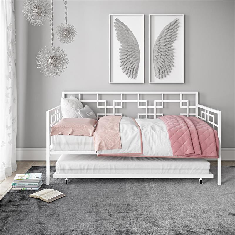 Pemberly Row Modern Twin Daybed with Trundle in White Metal Finish