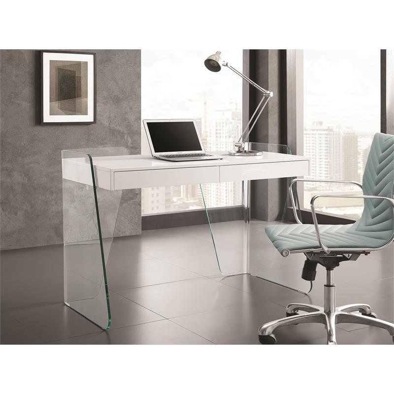 Pemberly Row Modern Archie Engineered Wood Office Desk in White