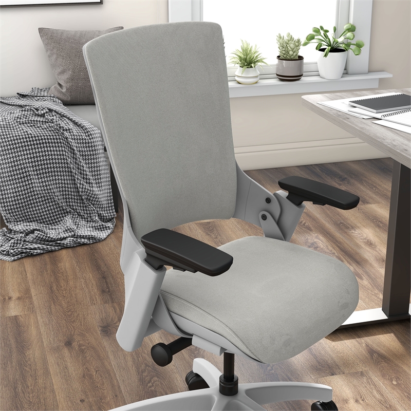 Pemberly Row Contemporary Mesh and Metal Adjustable Office Chair in Gray