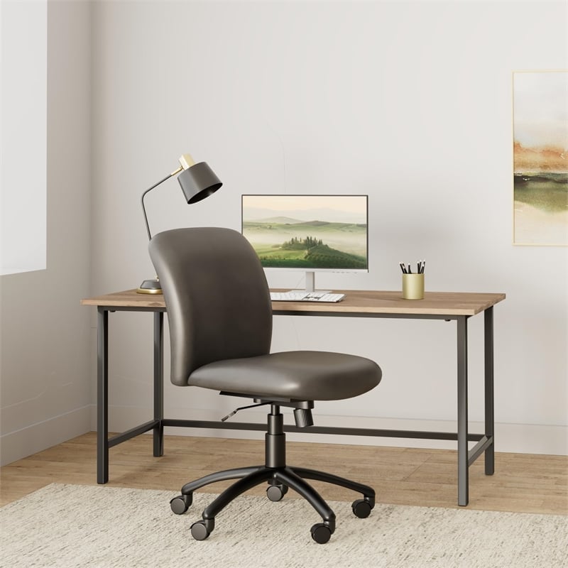 Pemberly Row Big and Tall High Back Task Office Chair in Black Vinyl