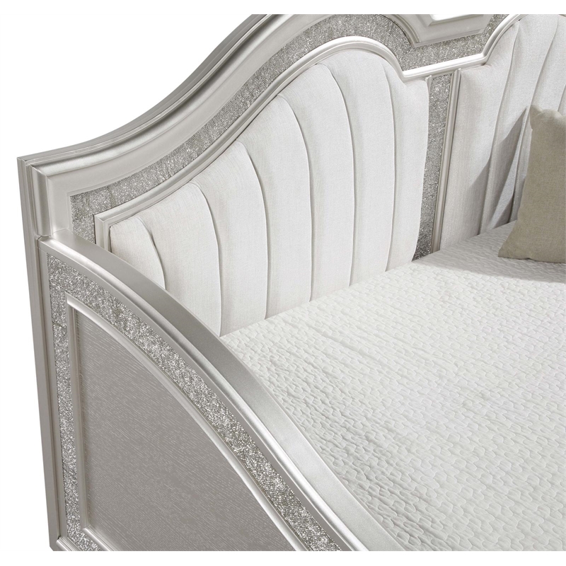 Pemberly Row Upholstered Twin Daybed in Silver Oak and Ivory