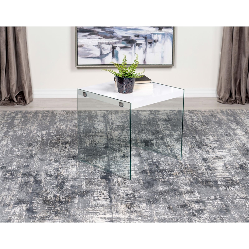 Pemberly Row Modern Square End Table With Clear Glass Legs in White