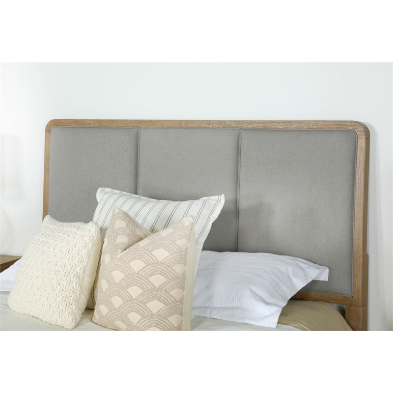 Pemberly Row Upholstered Fabric Eastern King Panel Bed in Sand Wash and Gray