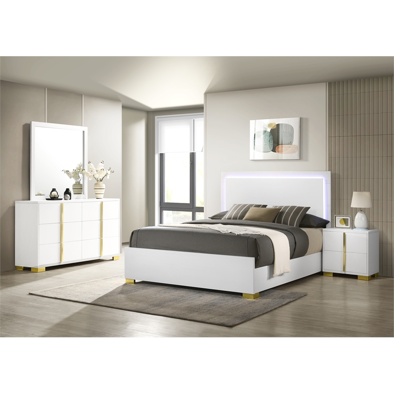 Pemberly Row 4-piece Contemporary Wood Full Bedroom Set White and Gold