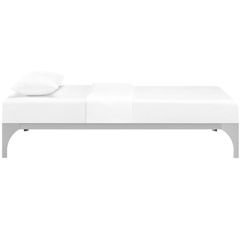 Pemberly Row Modern Platform Metal Twin Bed Frame in Silver Finish