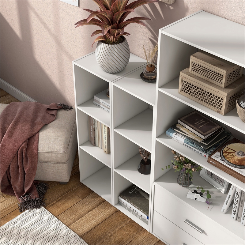 Pemberly Row Modern Stackable Wood 3-Cube Bookcase in White Finish