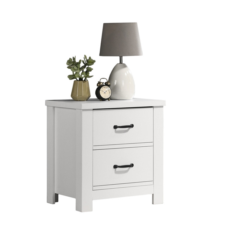 Pemberly Row Modern 3-Piece Engineered Wood Bedroom Set in White