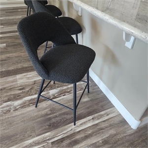 Pemberly Row Modern Boucle 26&quot Counter Stool in Black (Set of 2)