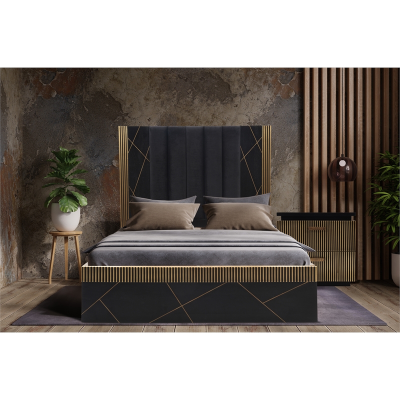 Pemberly Row Modern 5-Piece Wood King Bedroom Set in Black/Brass