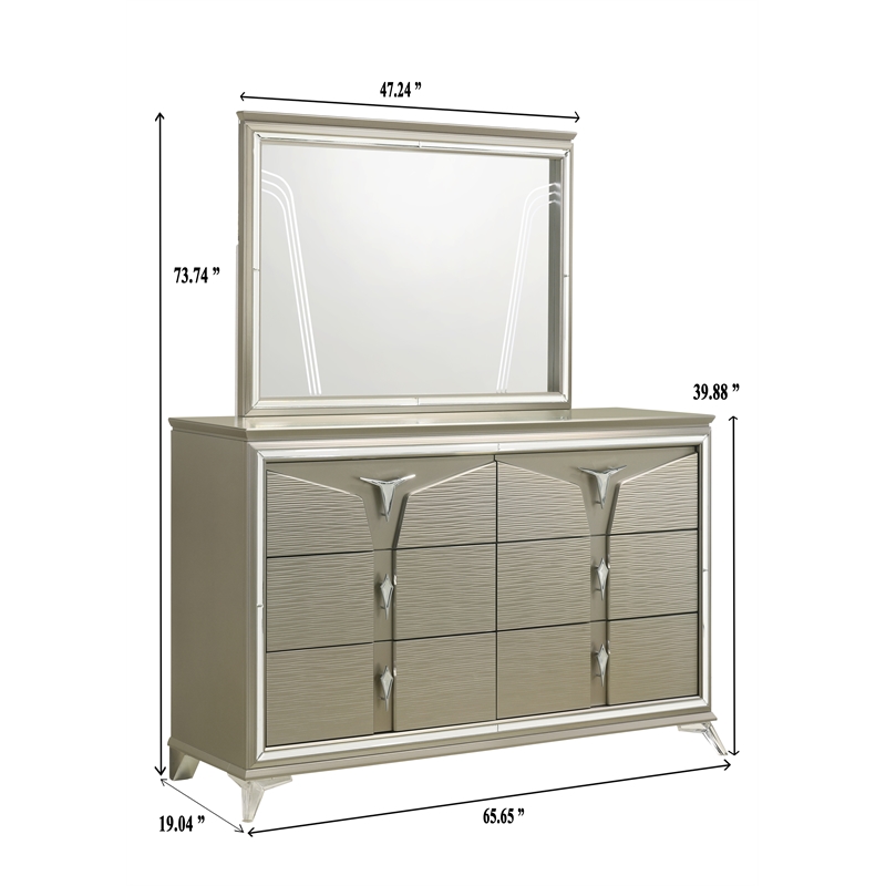 Pemberly Row Modern King 4PC Bedroom Set Made with Wood in Silver