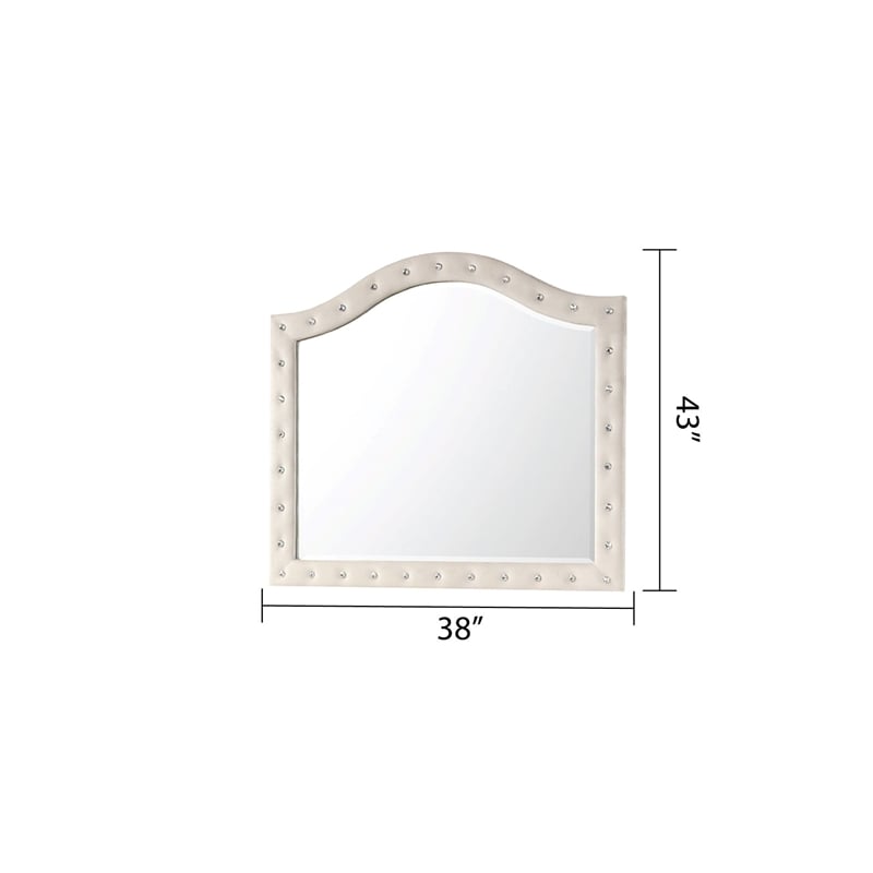 Pemberly Row Crystal Tufted 5PC Full Bedroom Set in Cream made with Wood