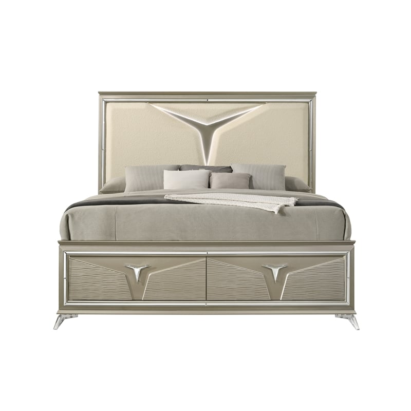 Pemberly Row Modern Queen 4PC Bedroom Set Made with Wood in Silver