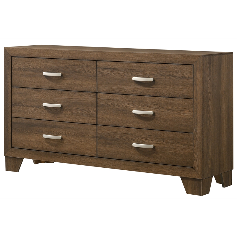 Pemberly Row Modern Composite Wood 6-Drawer Bedroom Dresser in Oak