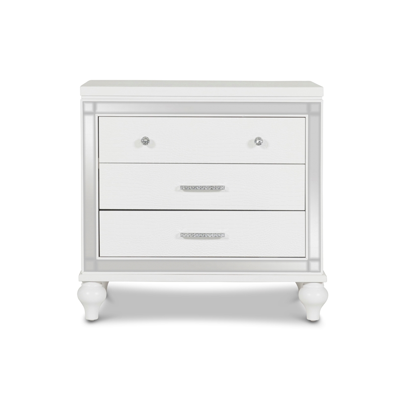 Pemberly Row Contemporary Solid Wood 3-Drawer Nightstand in White