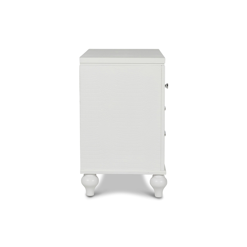 Pemberly Row Contemporary Solid Wood 3-Drawer Nightstand in White