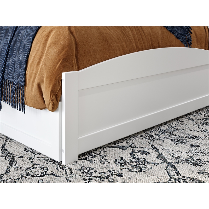 Pemberly Row Solid Wood Queen Traditional Bed w/ Twin XL Trundle in White