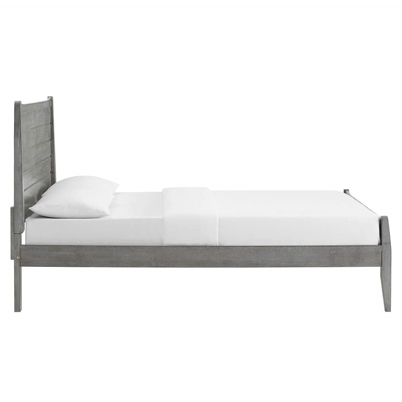 Pemberly Row Queen Rubberwood and MDF Wood Platform Bed in Gray