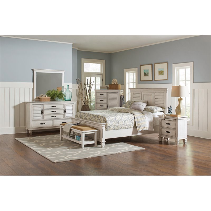 Pemberly Row 4-piece Queen Panel Wood Bedroom Set in Antique White
