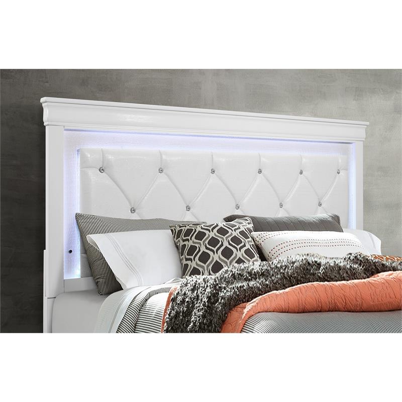 Pemberly Row Contemporary Metallic White Full Bed w/ LED Light