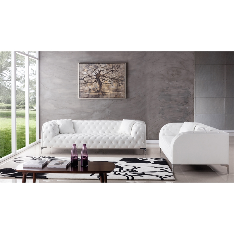 Pemberly Row Contemporary Faux Leather Tufted Loveseat in White