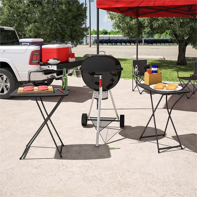Pemberly Row Tailgate 26