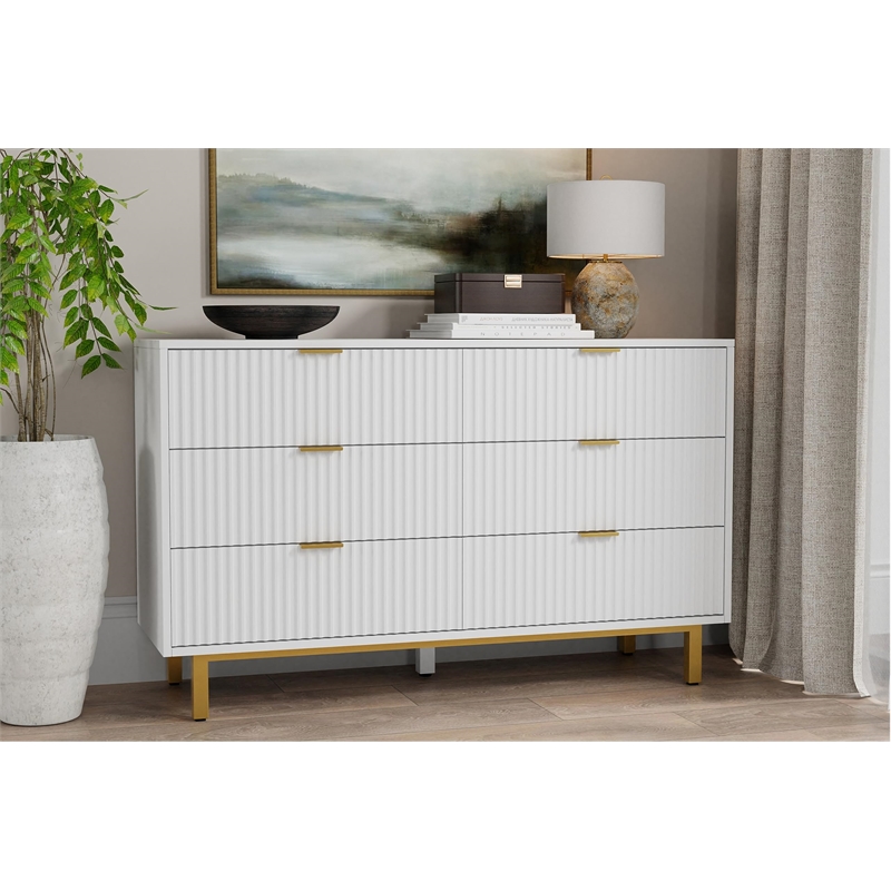 Pemberly Row Modern / Contemporary 6 Drawer Dresser in White