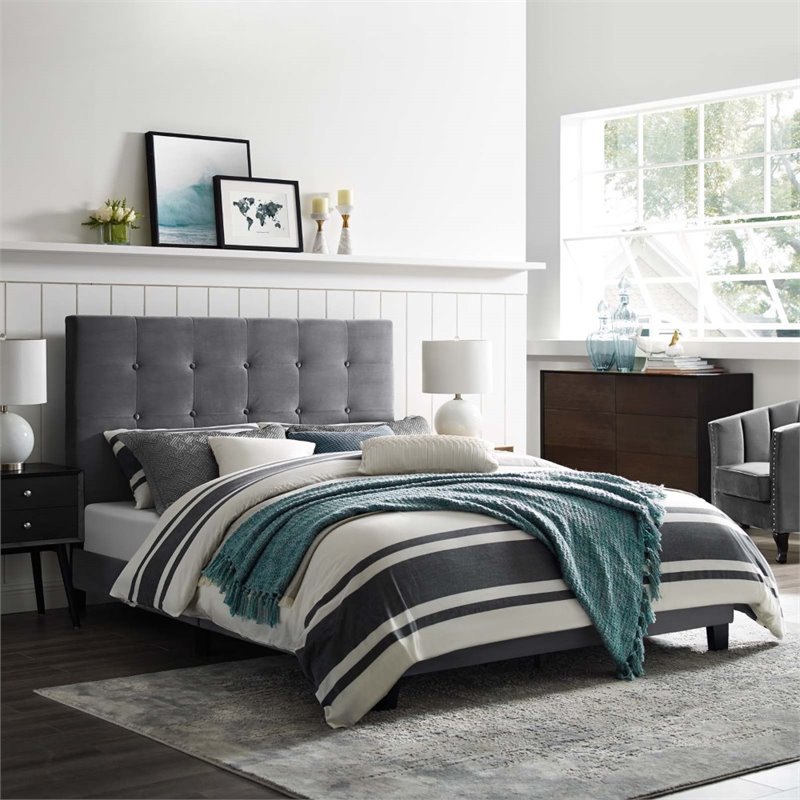 Pemberly Row Queen Tufted Button Performance Velvet Platform Bed in Gray