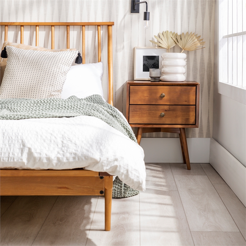 Pemberly Row 3-Pc Bedroom Set Spindle Bed + Two 2-drawer nightstands - Caramel