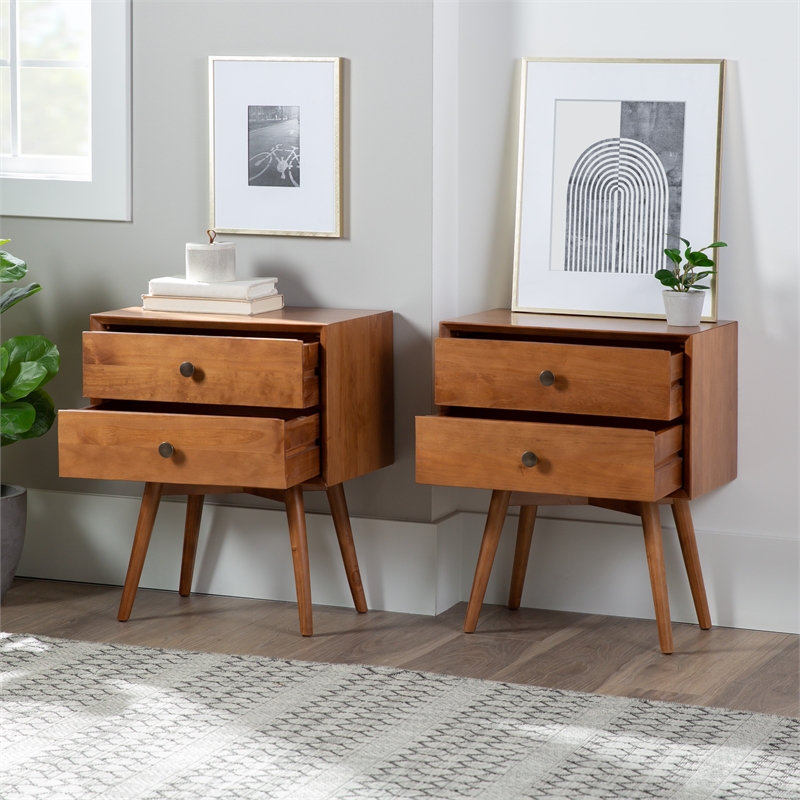 Pemberly Row 3-Pc Bedroom Set Spindle Bed + Two 2-drawer nightstands - Caramel