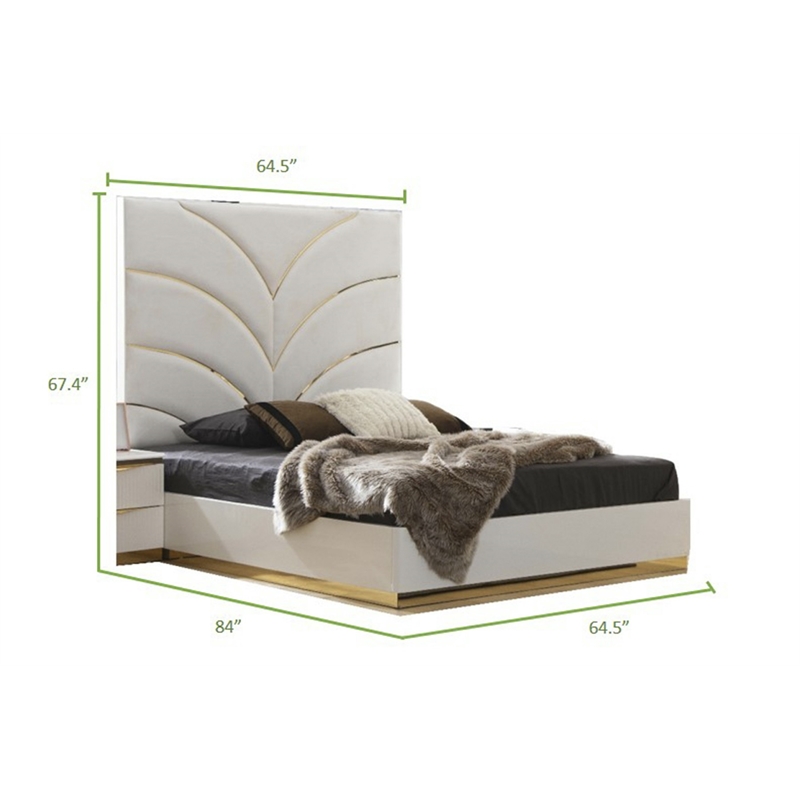 Pemberly Row Gold Detailed Queen Size Upholstery Bed made with Wood in White
