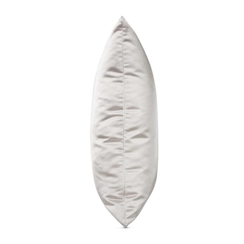 Pemberly Row Contemporary 10-Piece King Comforter Set in Ivory