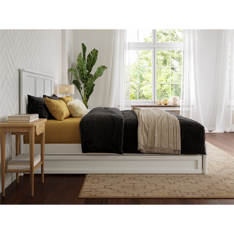 Pemberly Row Felicity Full Wood Platform Bed and Twin Trundle in White