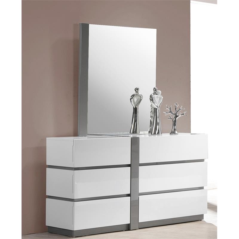 Pemberly Row 6-Drawer Engineered Wood Bedroom Dresser in White