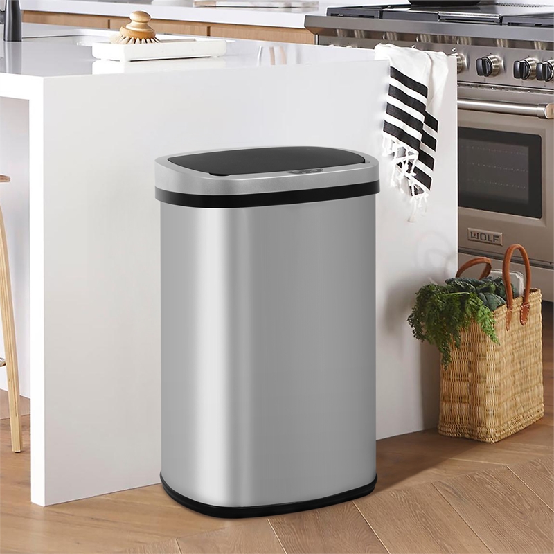 Pemberly Row Modern Stainless Steel Kitchen Trash Can in Silver