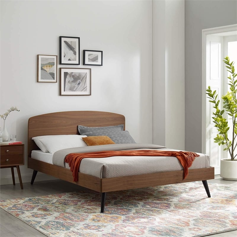 Pemberly Row Queen Rubberwood and MDF Wood Platform Bed in Walnut