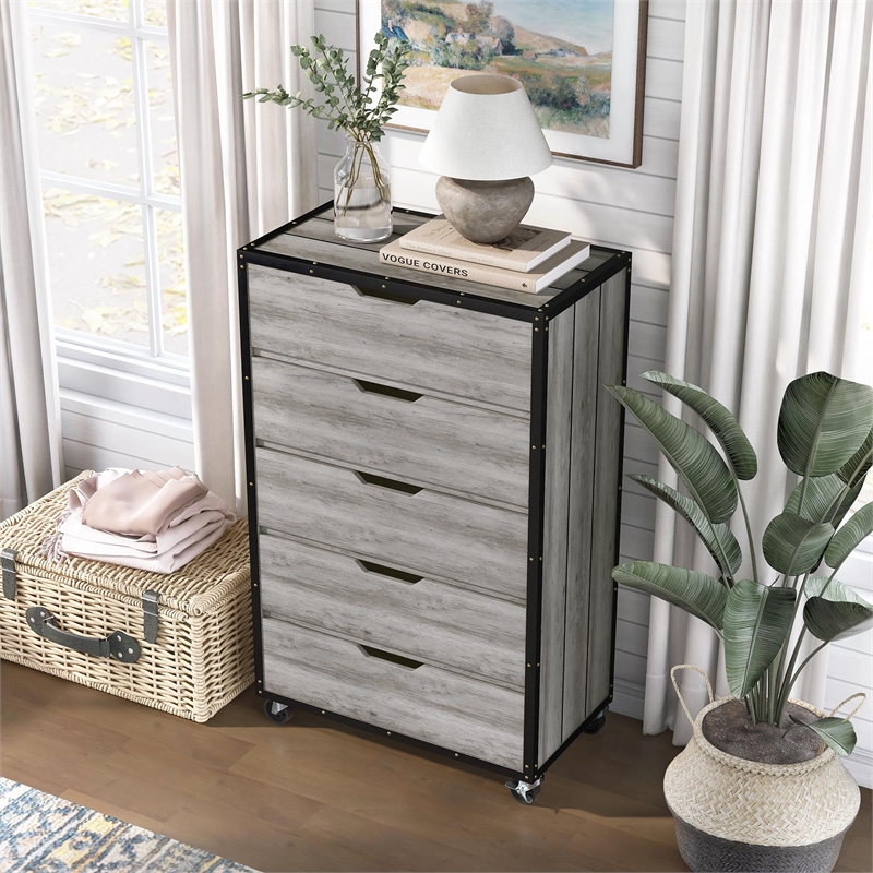 Pemberly Row Modern Wood 5-Drawer Dresser in Vintage Gray Oak