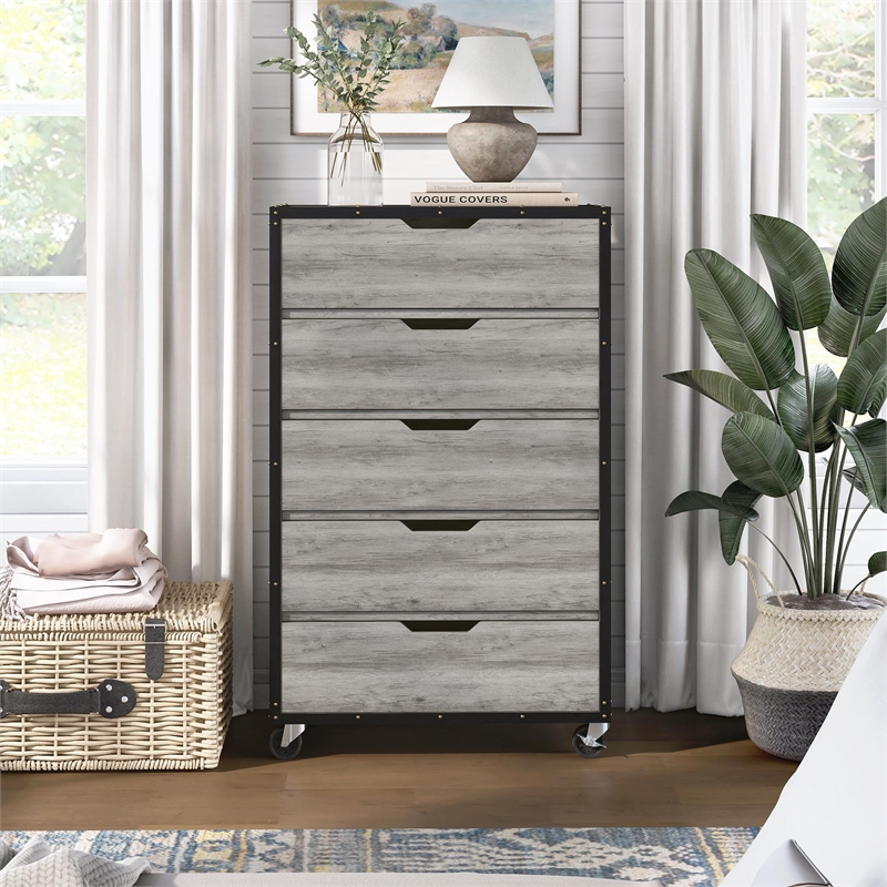 Pemberly Row Modern Wood 5-Drawer Dresser in Vintage Gray Oak
