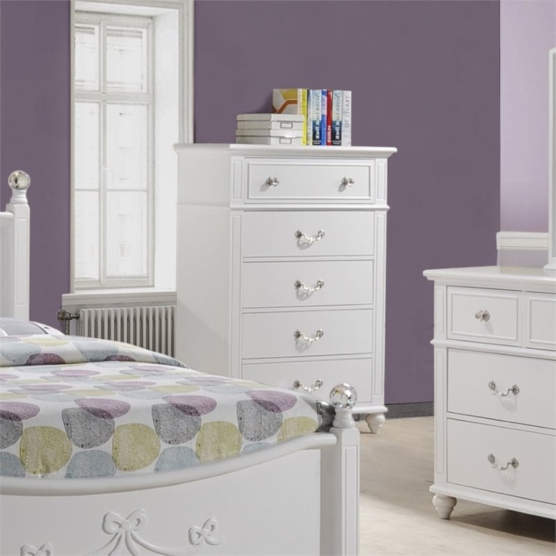 Pemberly Row Contemporary 4 Piece Twin Platform Bedroom Set in White