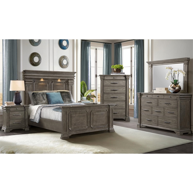 Pemberly Row Transitional Wood Elegant Molding Queen Bed in Gray