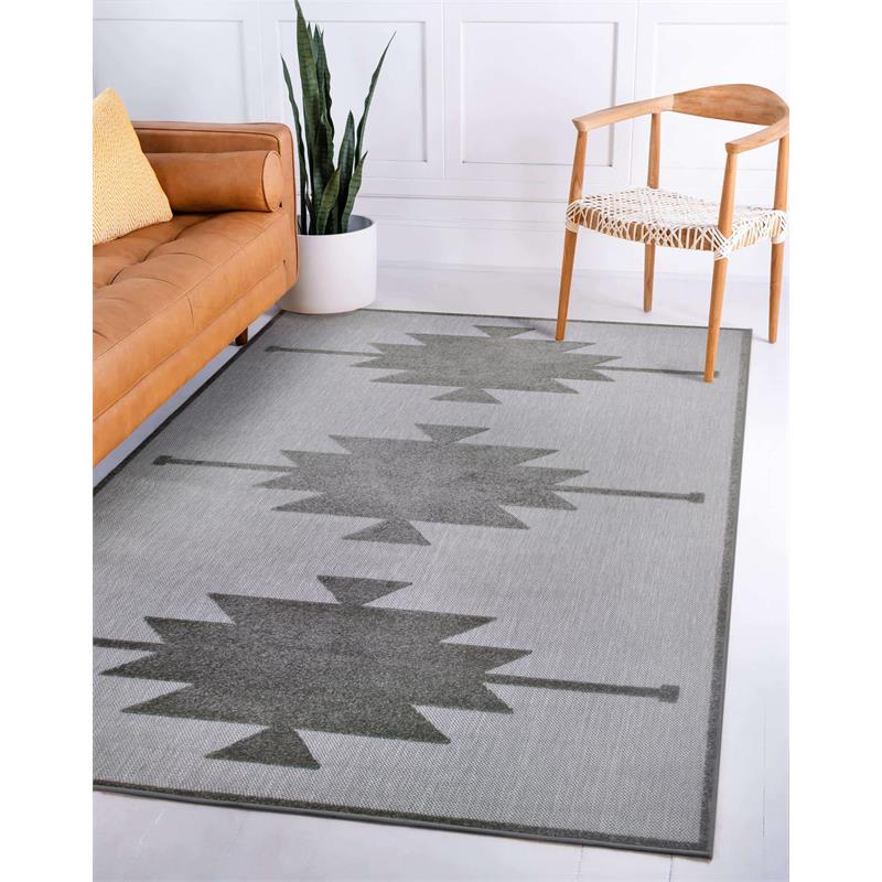 Pemberly Row Southwestern Indoor Outdoor Area Rug Rectangle 4'x6'