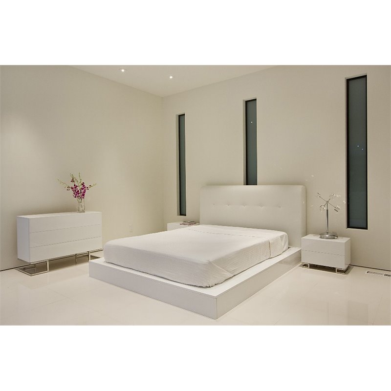 Pemberly Row Modern Gloss Lacquer & Polished Steel Metal Dresser in White