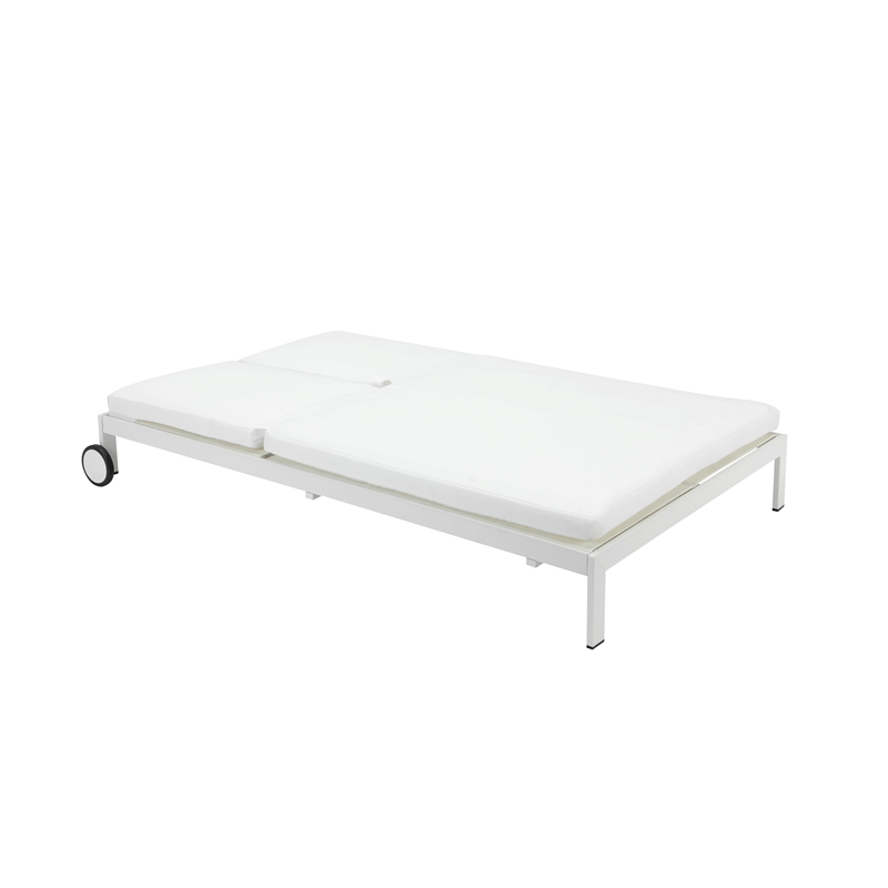 Pemberly Row Modern / Contemporary Aluminum Daybed in White Finish