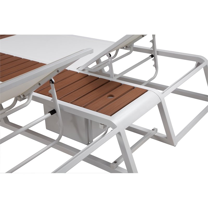 Pemberly Row Modern Aluminum Outdoor Daybed with Umbrella Hole in White