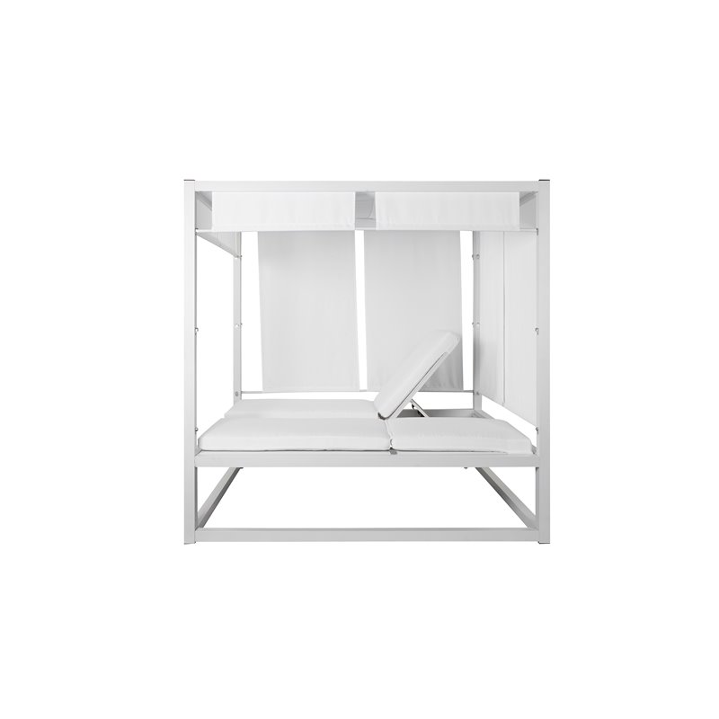 Pemberly Row Modern Aluminum Outdoor Daybed in White Frame/Fabric