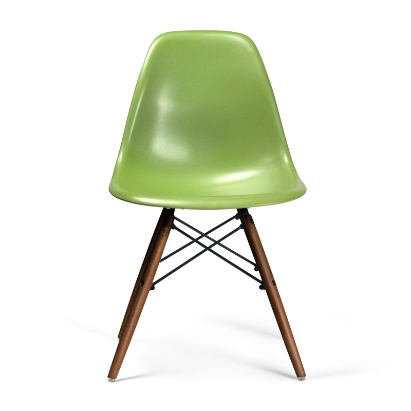 Pemberly Row Durable Molded Plastic Seat Side Chairs (Set of 2) in Green