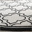 Pemberly Row Contemporary Ivory Indoor Outdoor Rug - Round 7'